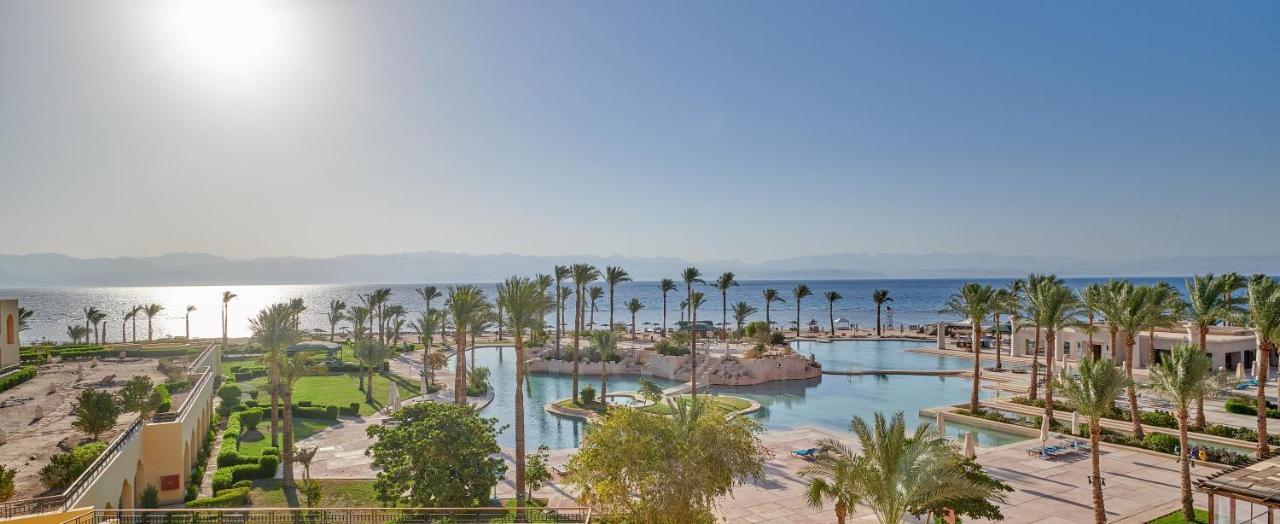 Mosaique Beach Resort Taba Heights Buitenkant foto View of the Red Sea from the Hilton Taba