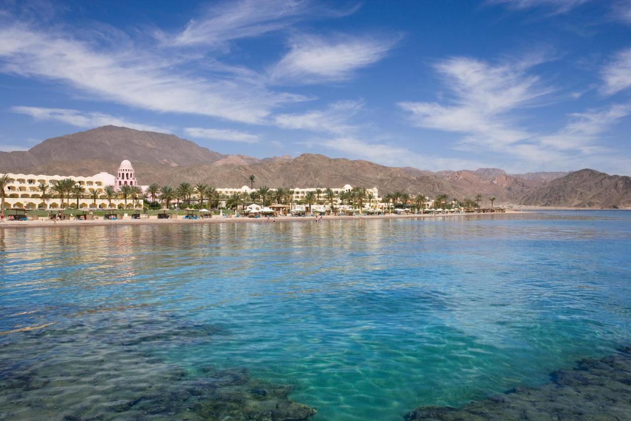 Mosaique Beach Resort Taba Heights Buitenkant foto View of the Red Sea at the Hilton Taba